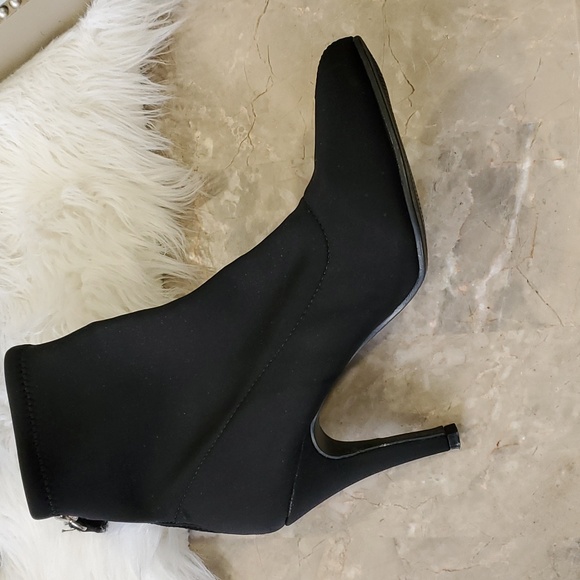 Rouge woman's black heel sock ankle booties boots size 9 - Picture 2 of 11